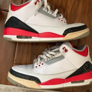 Nike Jordan Retro Fire Red 3